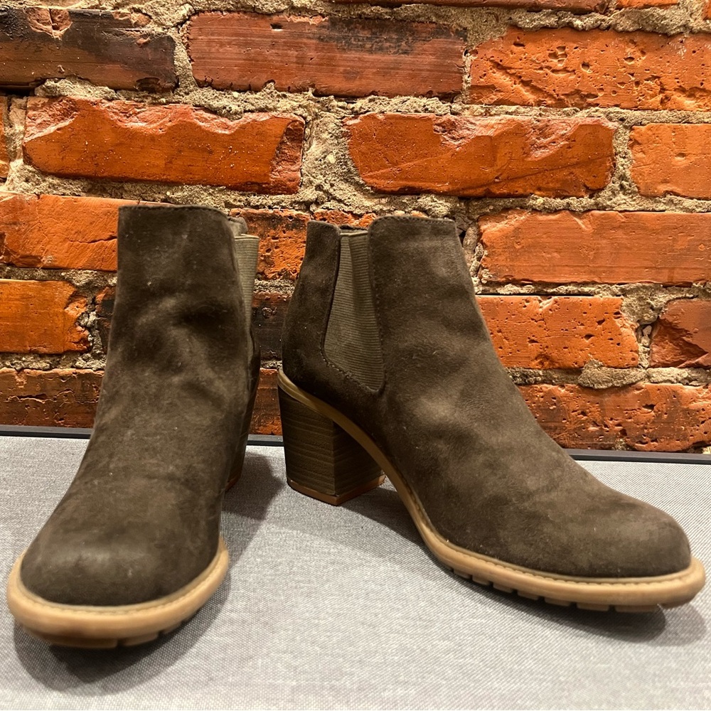 Women's Suede Ankle Boots